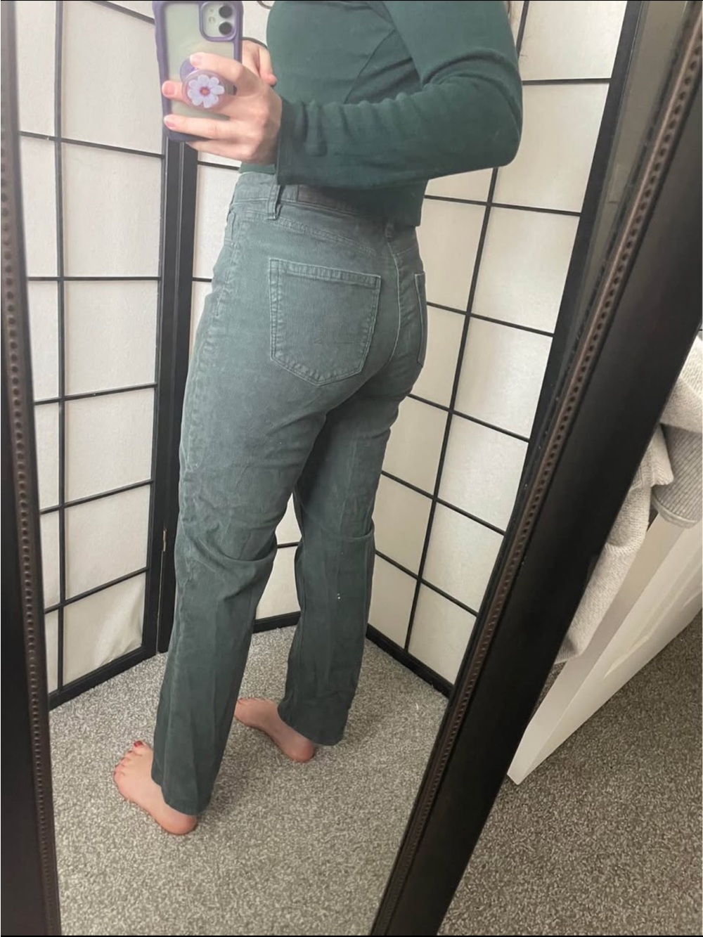 American Eagle High-Rise Straight Leg Women’s Corduroy pants — Forest Green